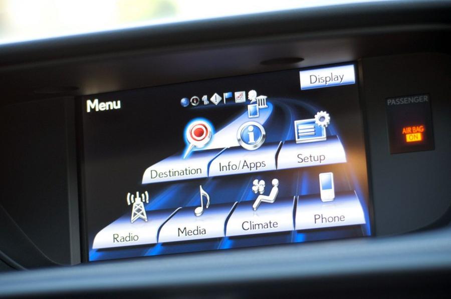 Lexus ES350 2013 года  (фото 33 из 64)